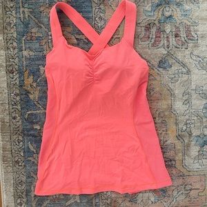 Lululemon tank